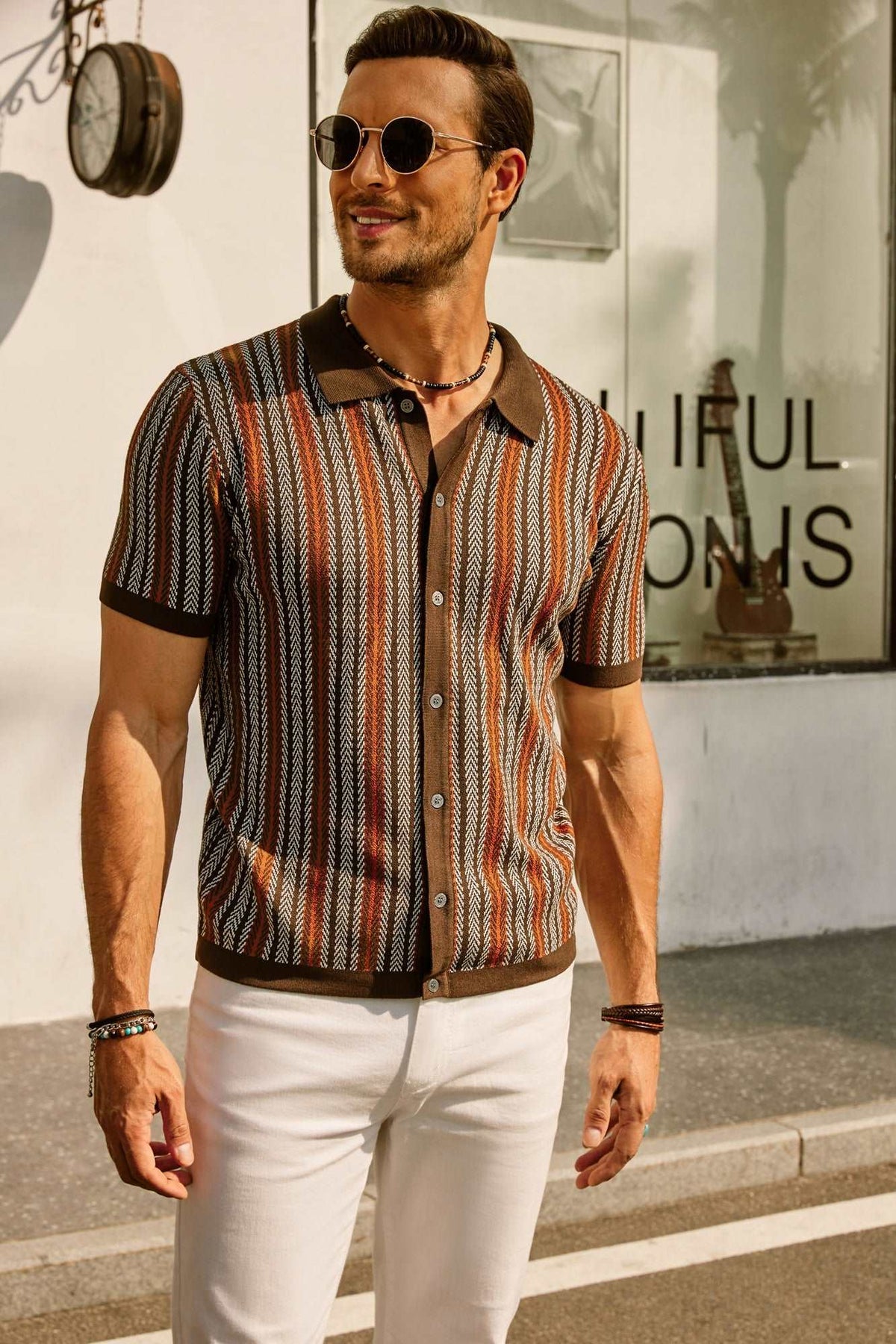 Herren Slim Fit Polo-Shirt mit Retro-Streifen – Leichte Baumwollmischung und Kurzarm