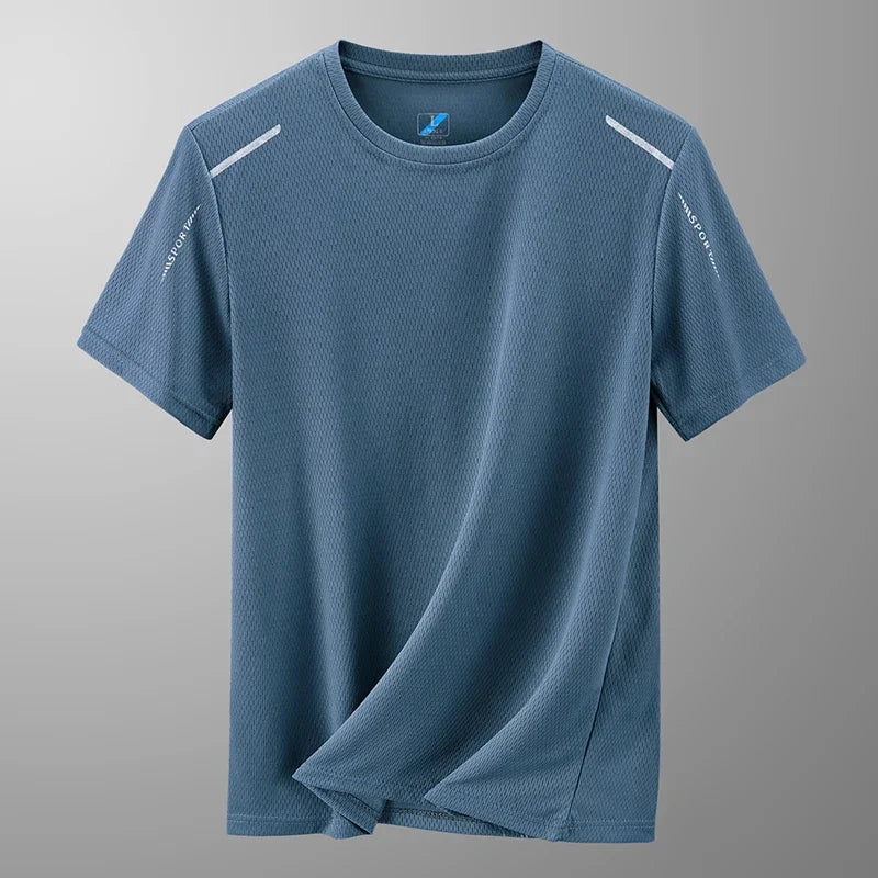AeroDry Herren Sportshirt – Schnelltrocknend für ultimativen Komfort und Trockenheit beim Training
