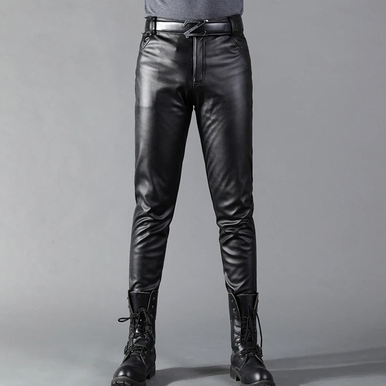 EdgeFlex - Slim-Fit Motorradhosen für Männer mit elegantem und stilvollem Design