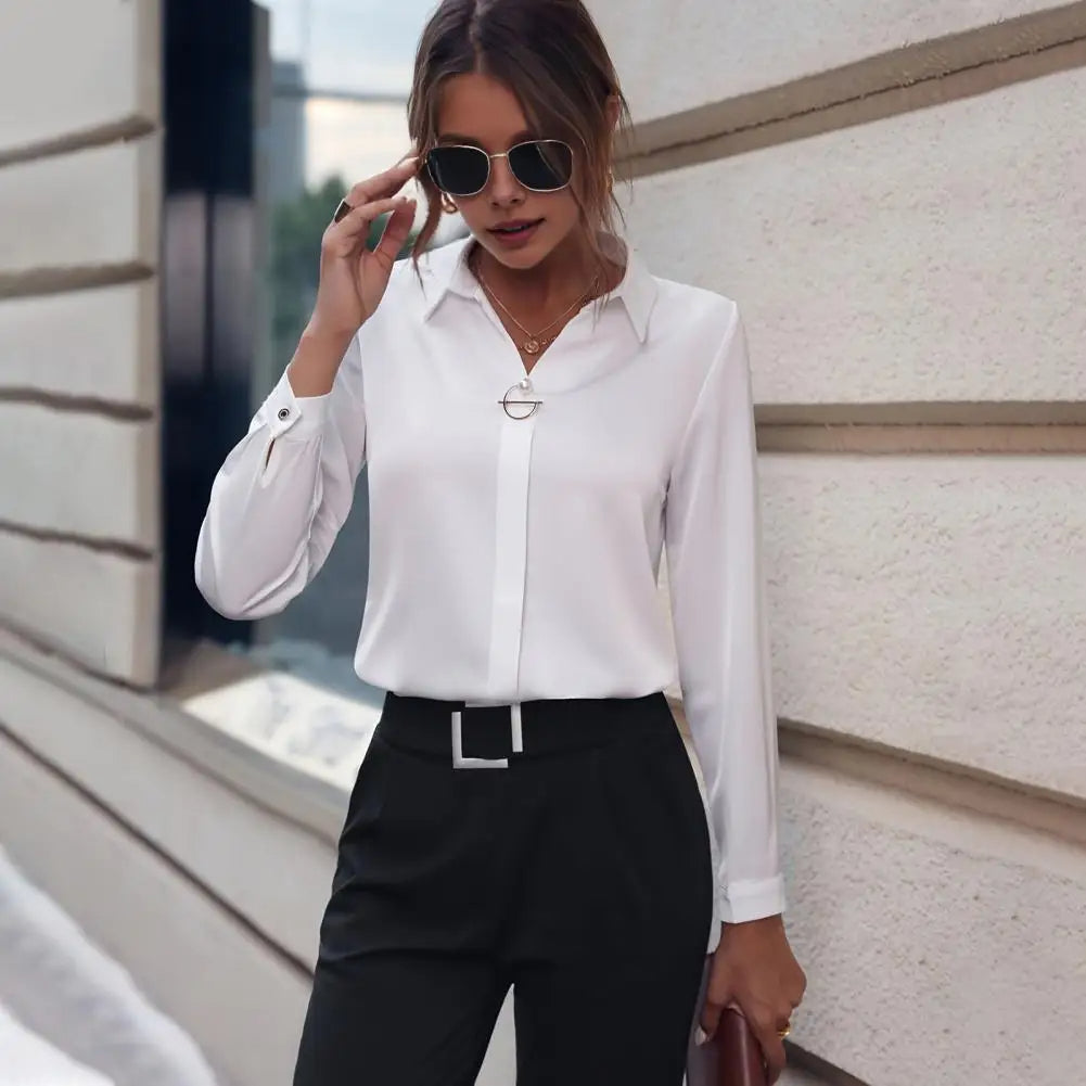 Elegante Damenbluse - Ein Must-Have für jeden Anlass