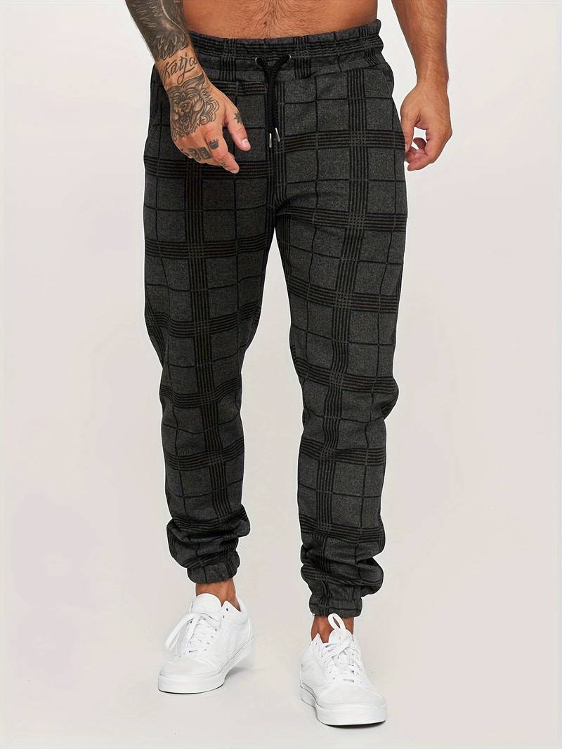 UrbanFit - Stylische Slim Fit Herren Jogginghosen im modernen Karomuster für optimalen Komfort