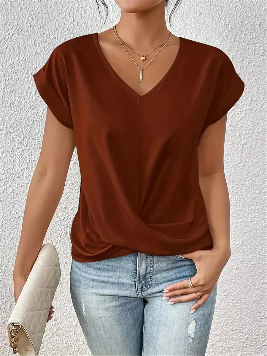 CLEO - LÄSSIGES T-SHIRT MIT SWEETHEART-AUSSCHNITT