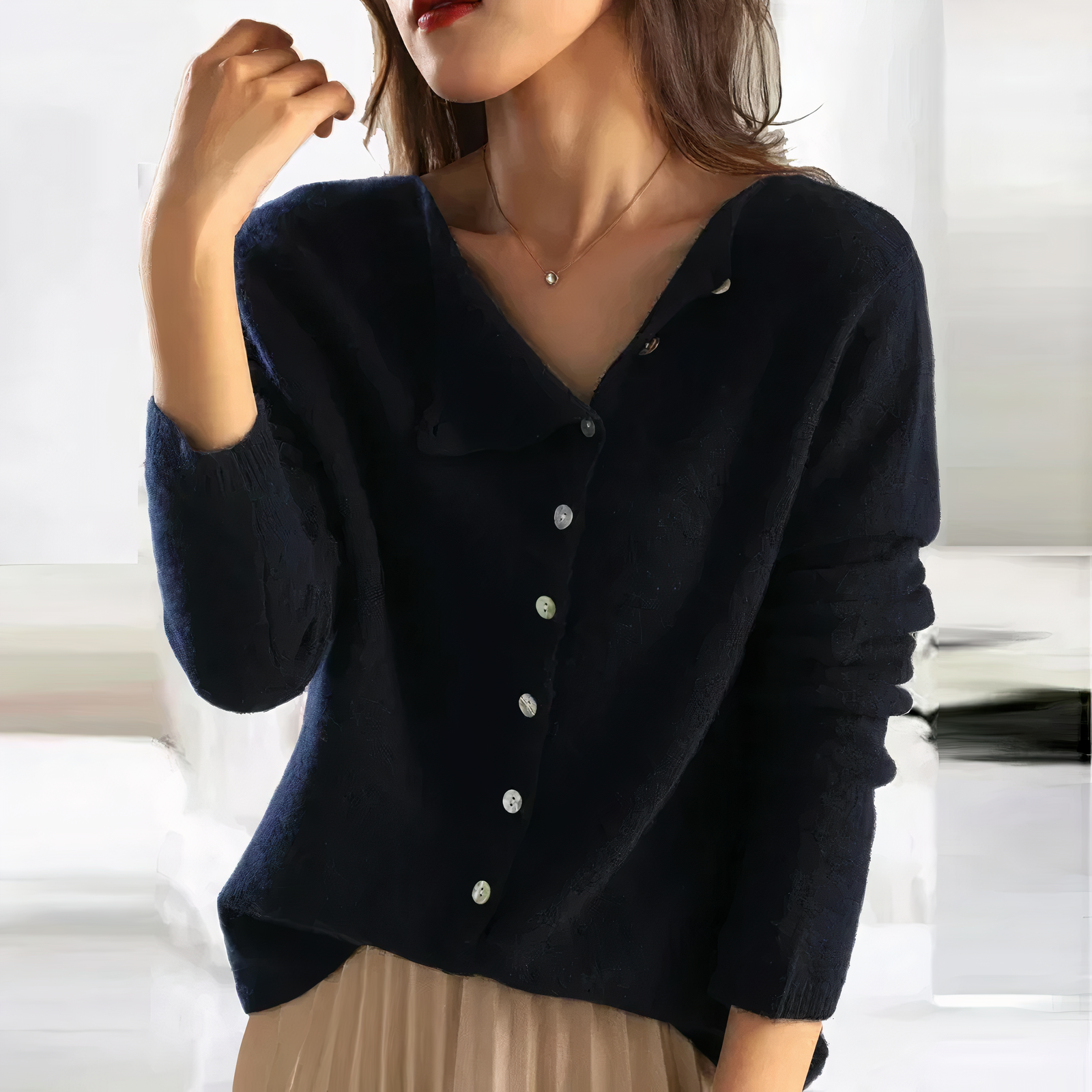 Modische Strickjacke mit Knopfverschluss - Arleth
