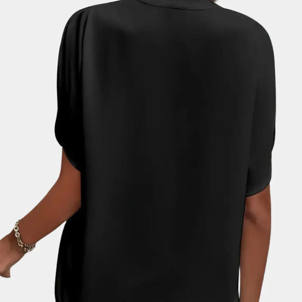 Moderne und bequeme Sommerbluse für Damen