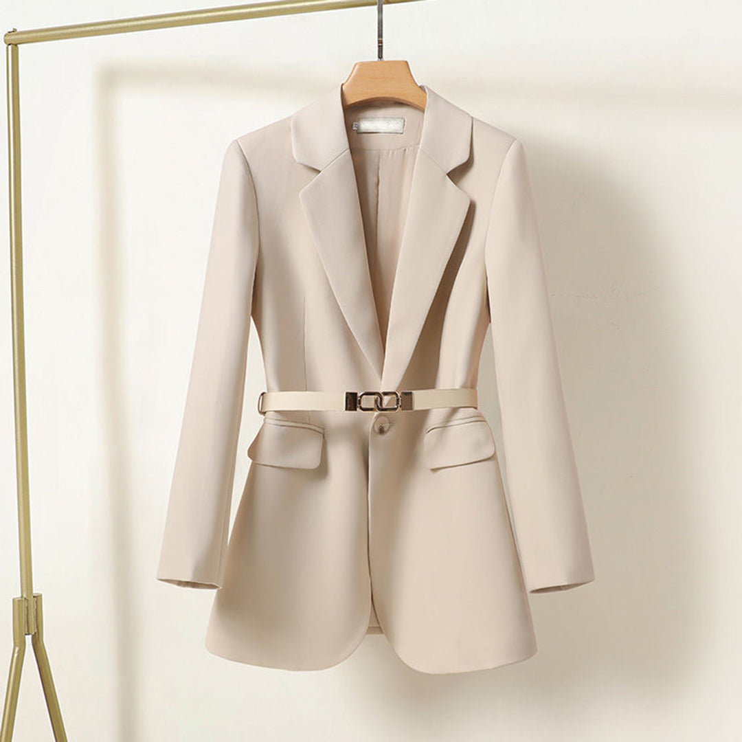 Elysa - Stilvoller Blazer mit raffinierten Details