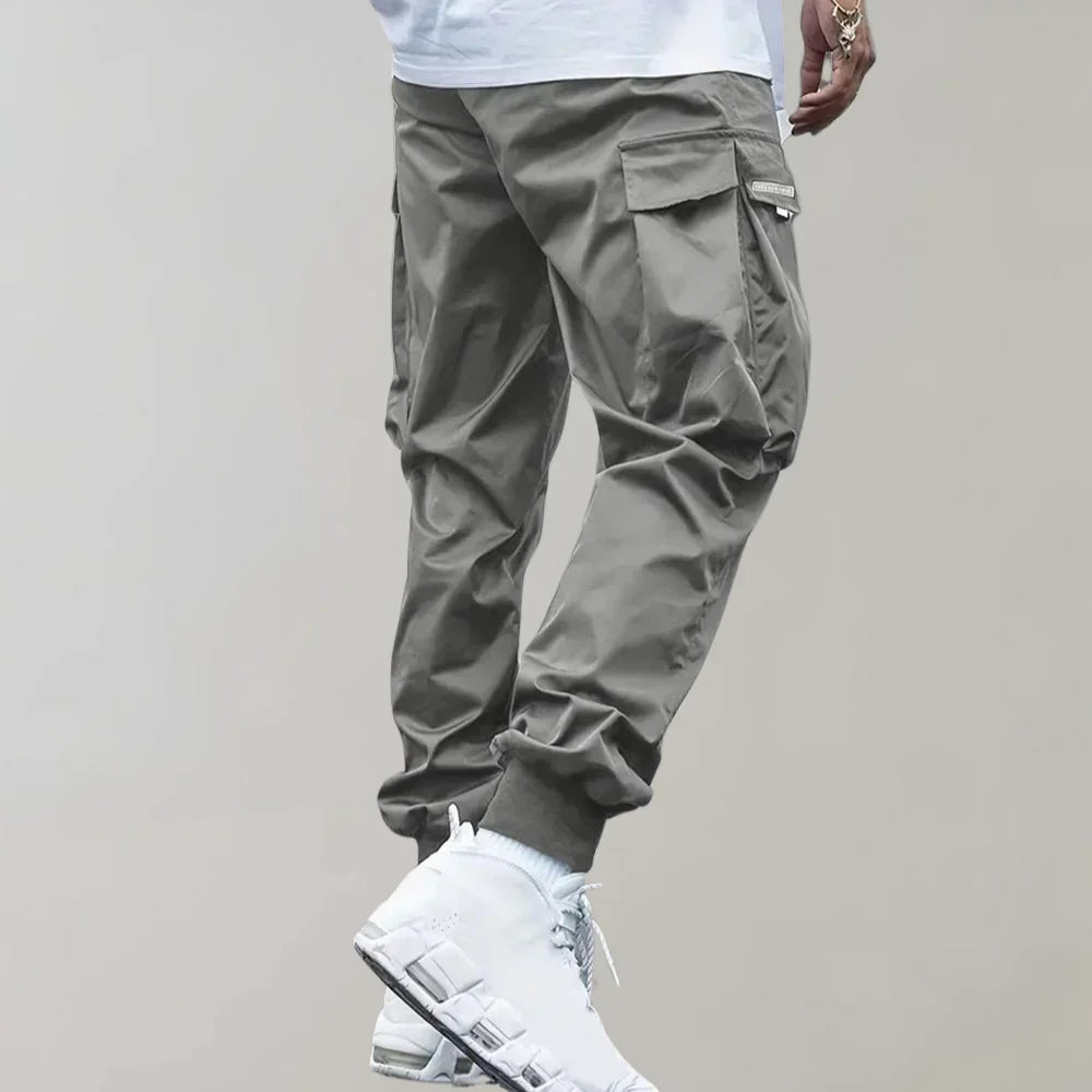 Finn - Herren Slim Fit Cross Pants für einen zeitgemäßen und komfortablen Stil