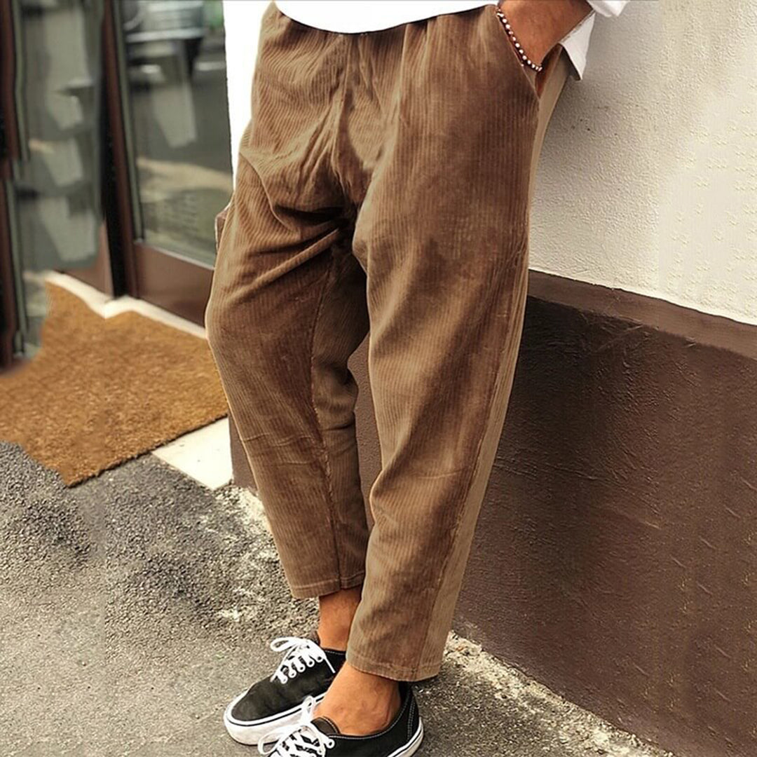 BOAZ Hose - Luxuriöser Stil mit Eleganz und Einzigartigkeit.