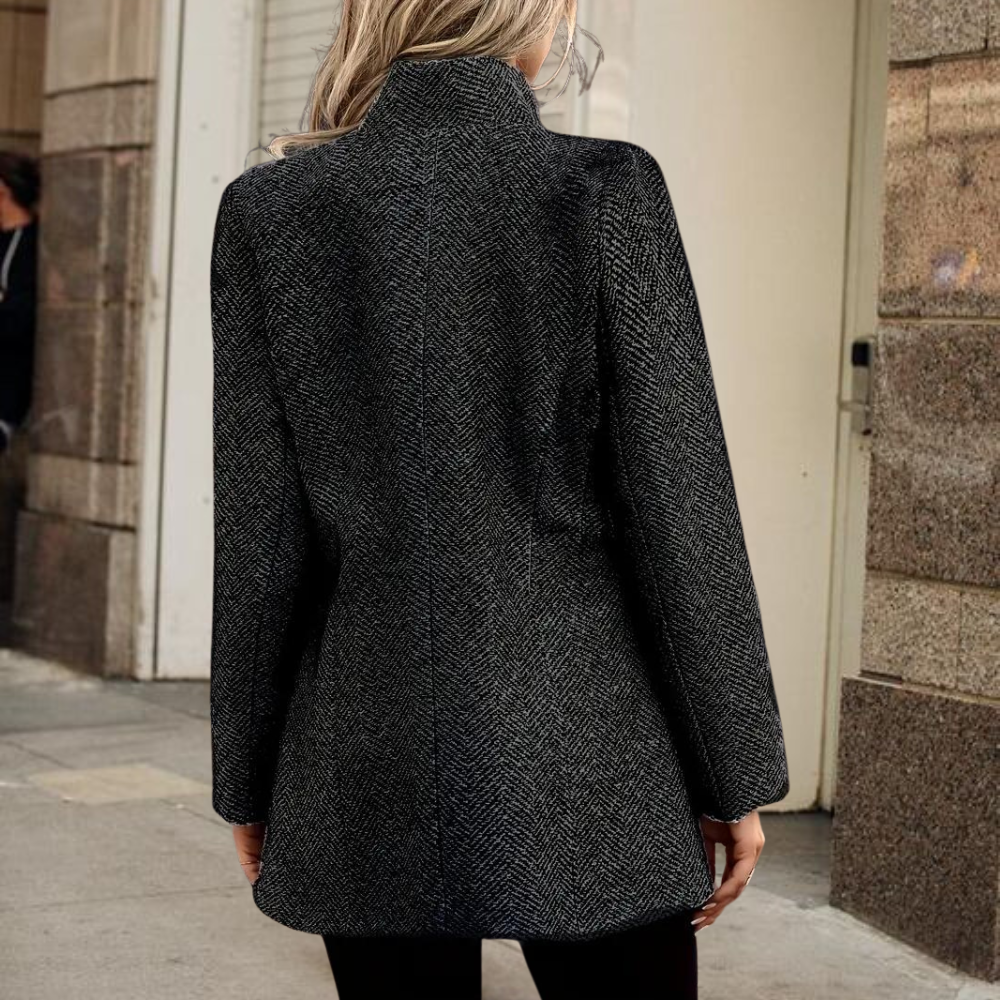 Stilvolle lange Damen-Wolljacke für den Frühling – klassisch und lässig für den Büroalltag