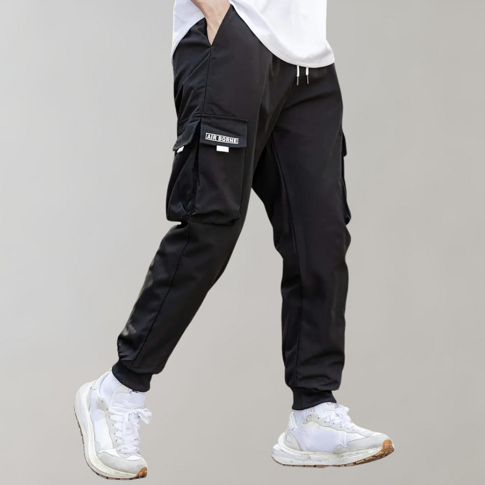 Stilvolle Herrenhose mit verstellbarem Kordelzug und praktischen Klappentaschen von Anchor