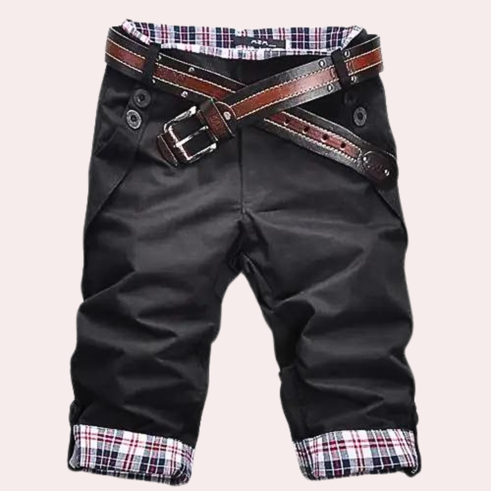 Entdecke den perfekten Look mit den stilvollen Herren-Shorts Curtis – ideal für jede Gelegenheit!