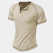 Modisches Herren-Henley-Shirt - Hochatmungsaktive Baumwolle, Slim Fit und kurze Ärmel für optimalen Tragekomfort im Alltag