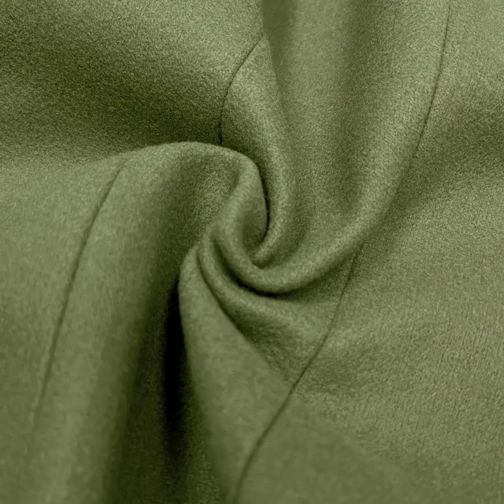 Eleganter Übergangs-Wollmantel für Damen im klassischen, stilvollen Schnitt für den Frühling