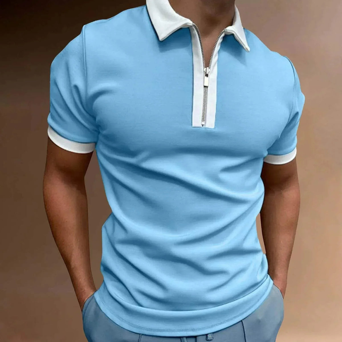 Herren-Polohemd mit roten Akzenten aus robustem Material für einen eleganten Freizeitlook