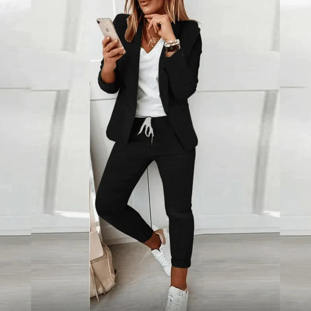 Nomi - Stilvolles Jacken- und Hosen-Set für einen eleganten Auftritt