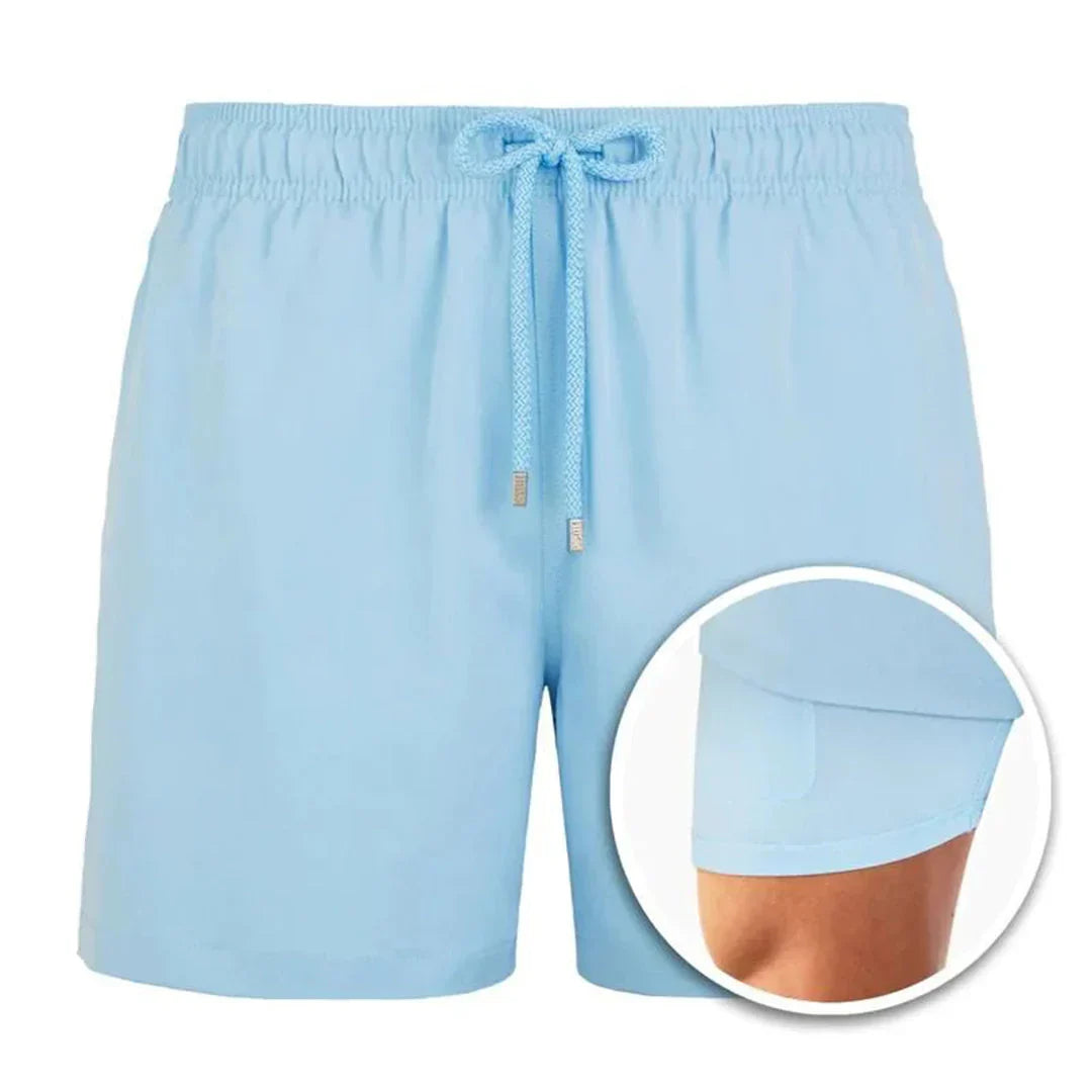 Moderne Herren-Badehosen für einen individuellen Look am Pool