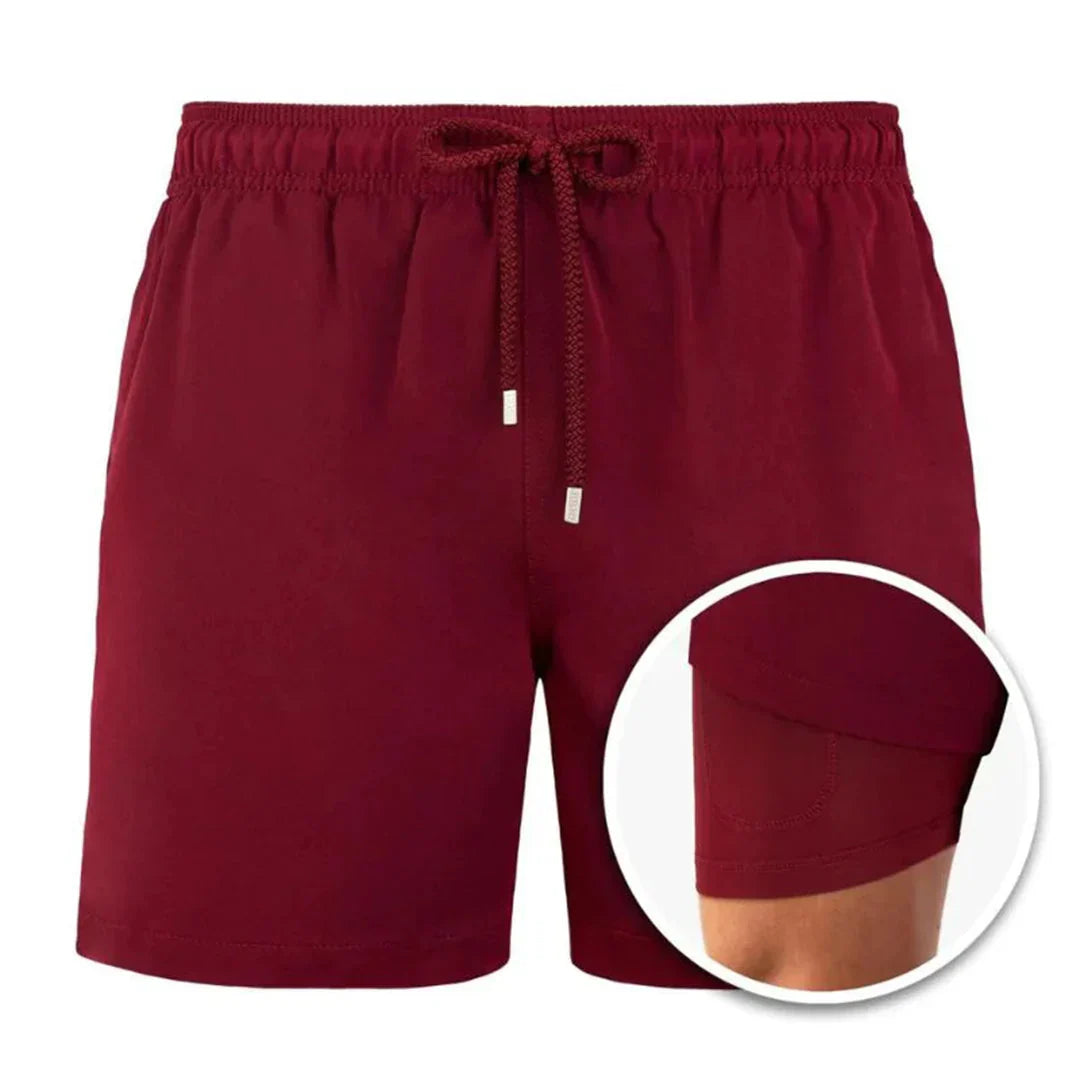 Moderne Herren-Badehosen für einen individuellen Look am Pool