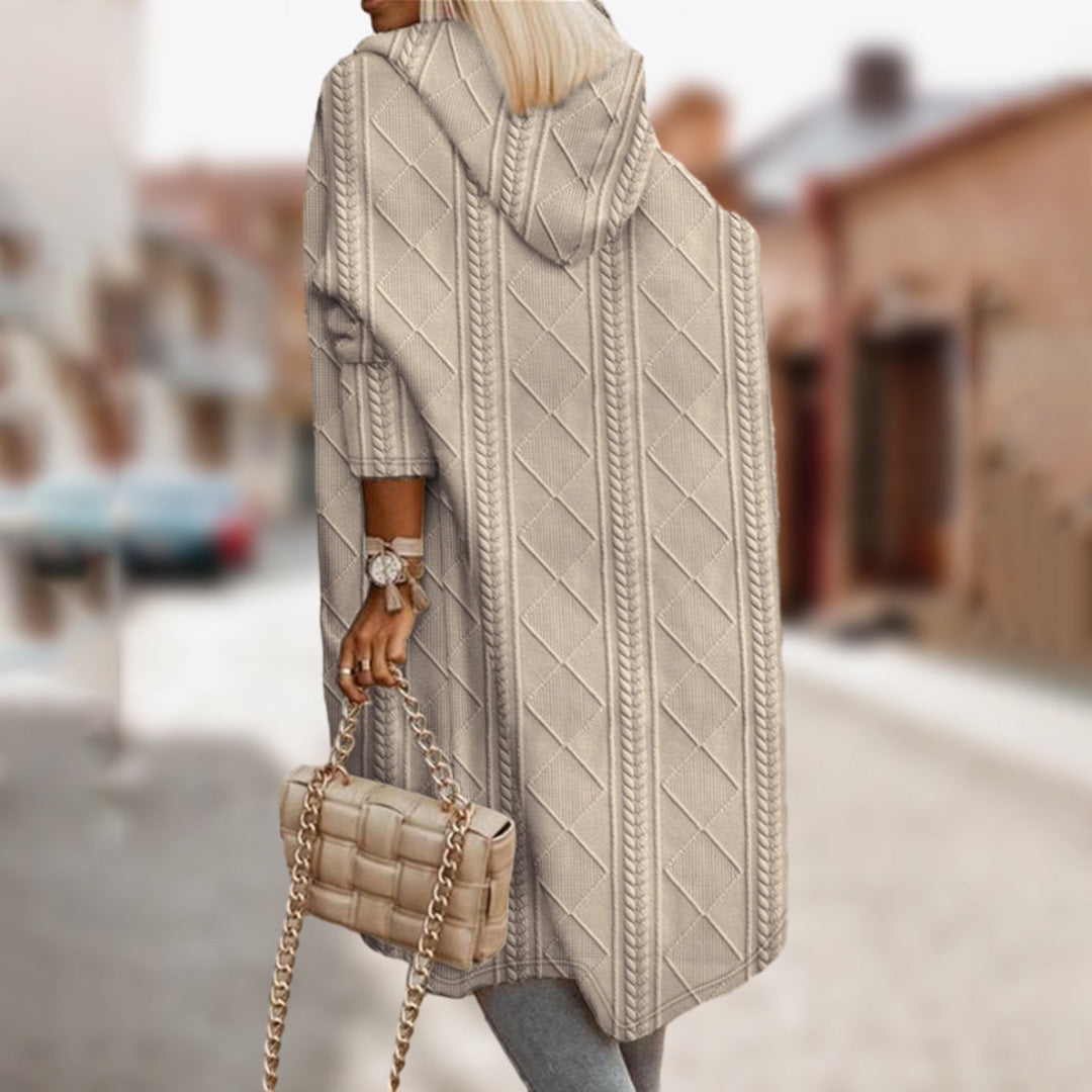 Herbstliche Damen-Strickjacke mit Kapuze – stilvoll und bequem im lässigen Look