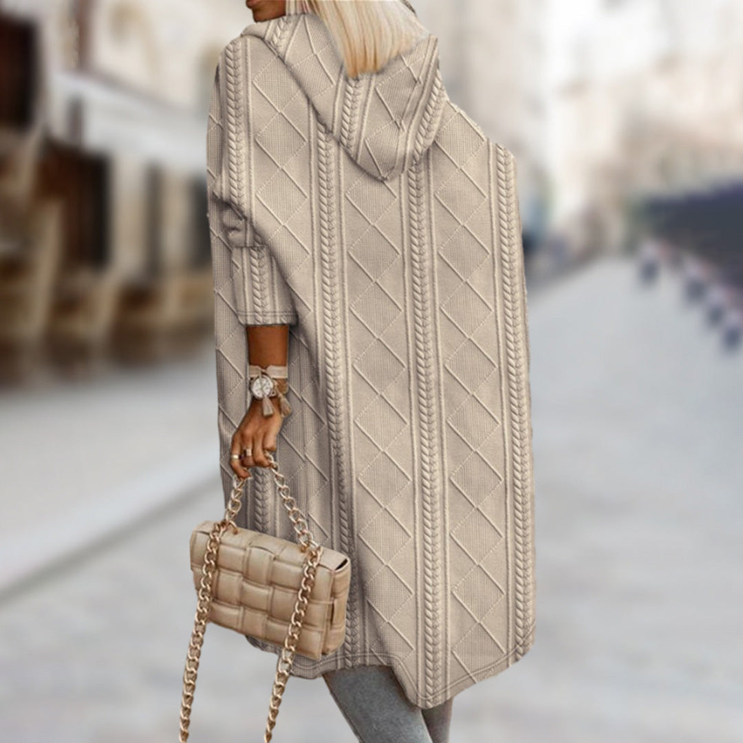 Herbstliche Damen-Strickjacke mit Kapuze – stilvoll und bequem im lässigen Look
