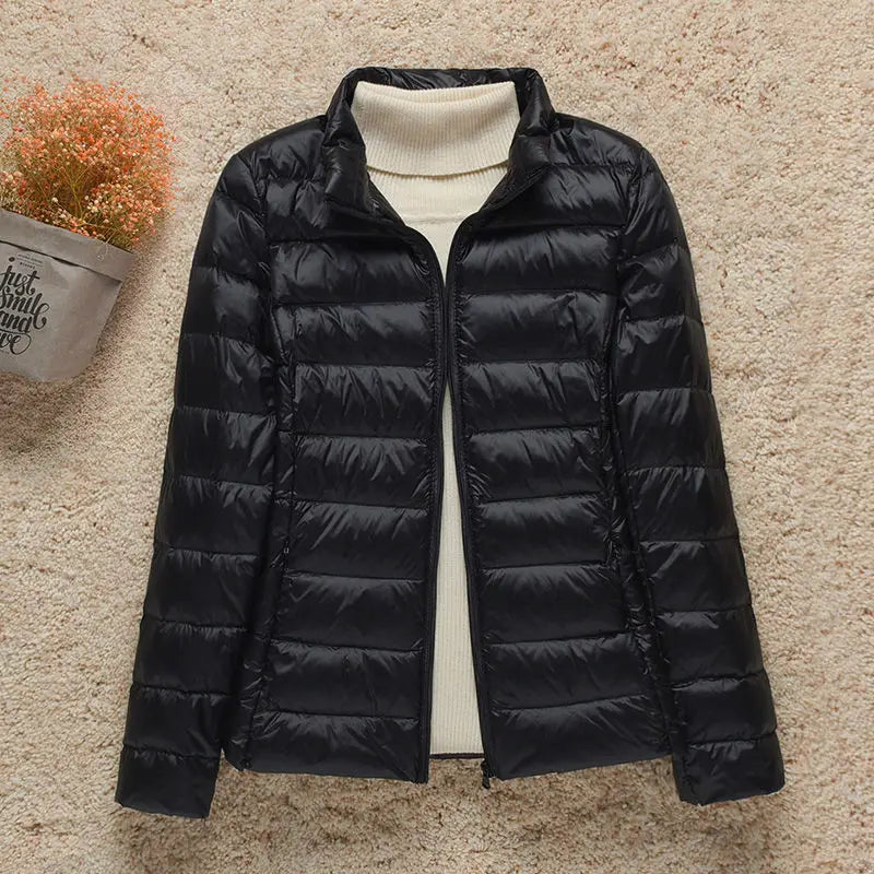 Leichte Damen-Frühlingsjacke mit Kapuze, gesteppte Daunenjacke im lässigen Stil