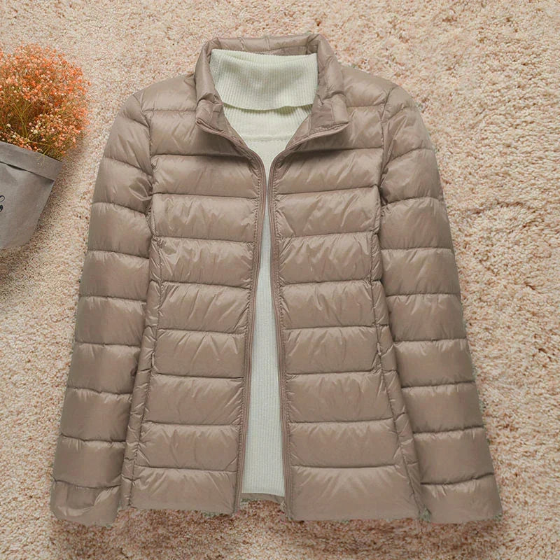 Leichte Damen-Frühlingsjacke mit Kapuze, gesteppte Daunenjacke im lässigen Stil