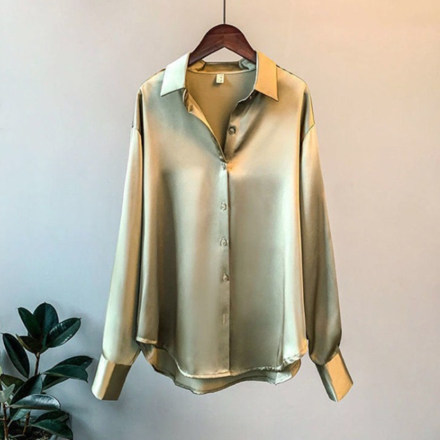 Elegante satinierte Bluse mit langen Ärmeln und klassischem Kragen für einen stilvollen Auftritt