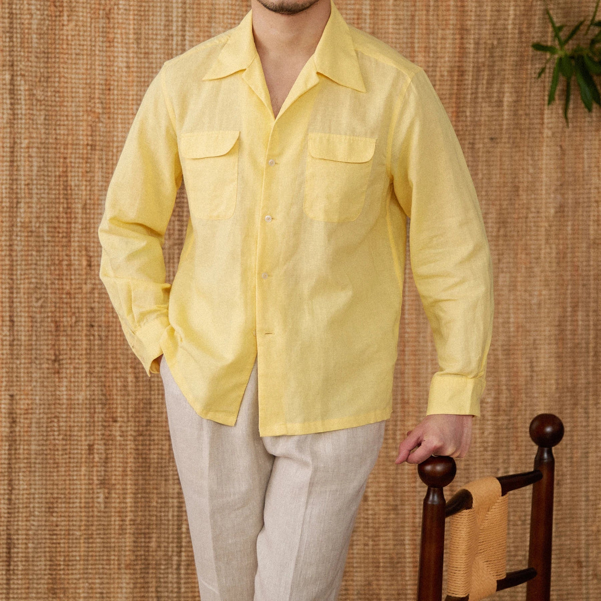 Camisa de lino para hombre - Confortable ajuste - Botones - Manga larga - Dos bolsillos en el pecho