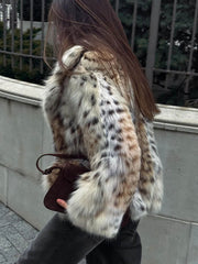 Audrey - Pelzjacke mit Leopardenmuster