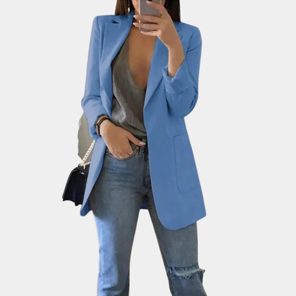 Nova - Eleganter Slim-Fit Damenblazer für einen stilvollen Auftritt