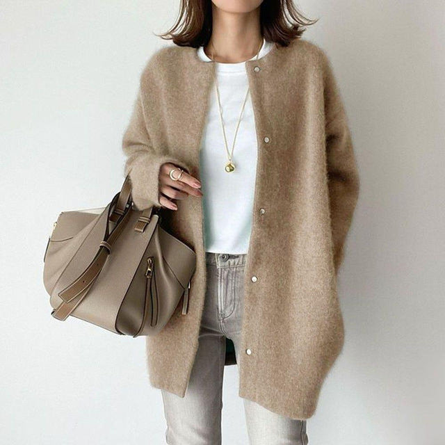 Langärmlige Damenstrickjacke aus Wolle mit Knöpfen – leichter Frühlingspullover für einen lässigen Look