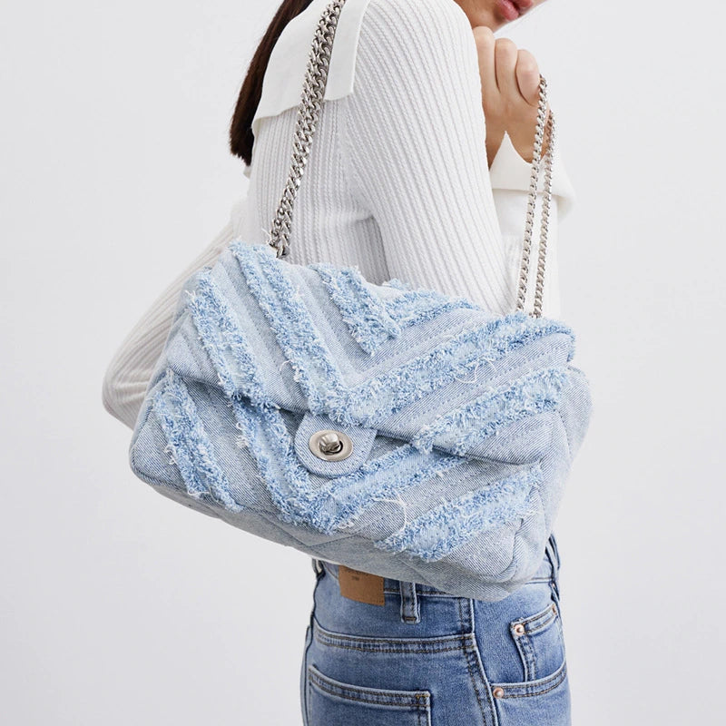 Macy - Elegante hellblaue Denim-Umhängetasche für Damen
