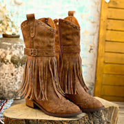 Celeste - Stylische Damenstiefel mit eleganter Quastenverzierung und stabilem Absatz