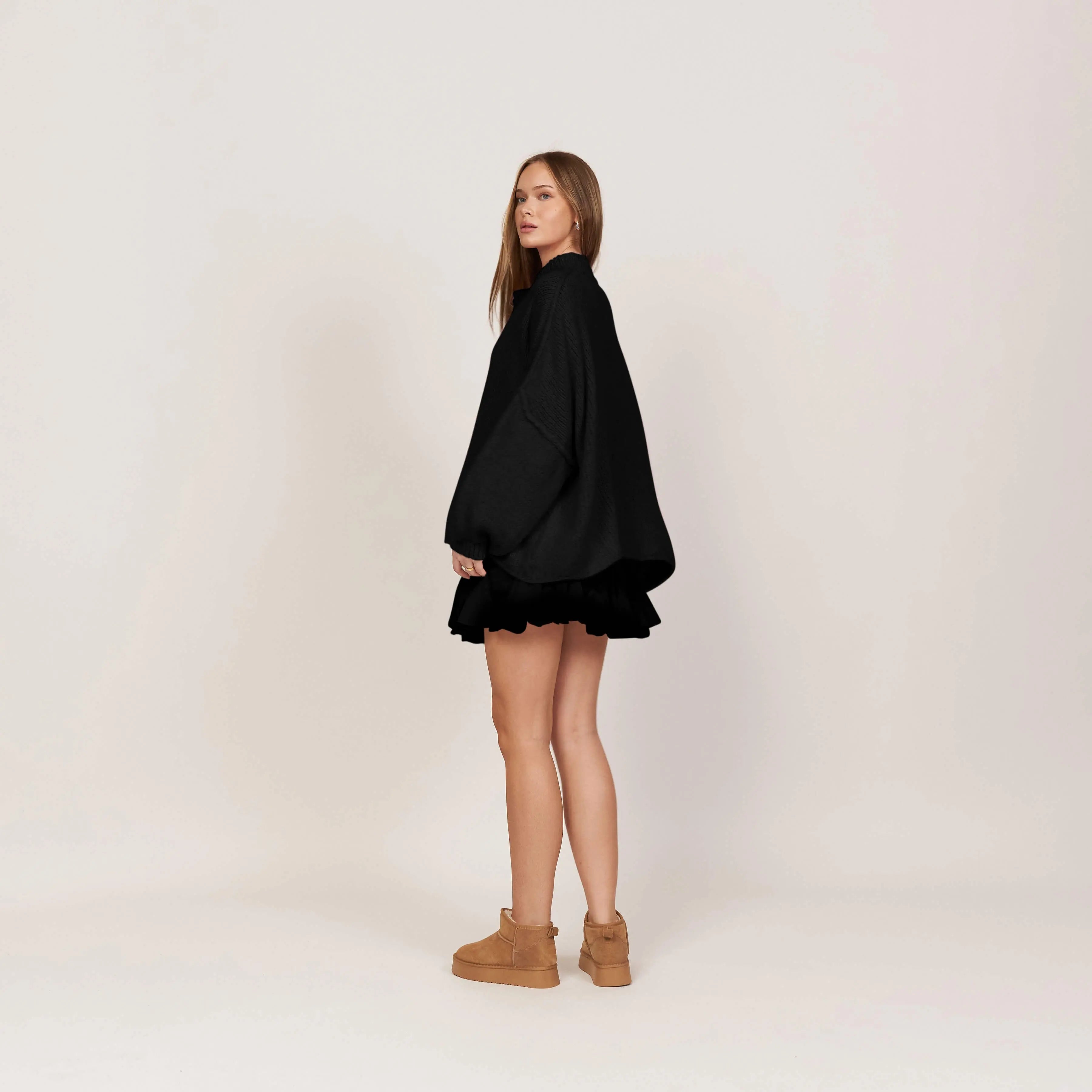 Bella | Übergroße Strick-Cardigan mit Goldknöpfen