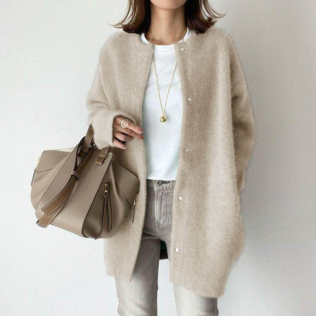 Langärmlige Damenstrickjacke aus Wolle mit Knöpfen – leichter Frühlingspullover für einen lässigen Look
